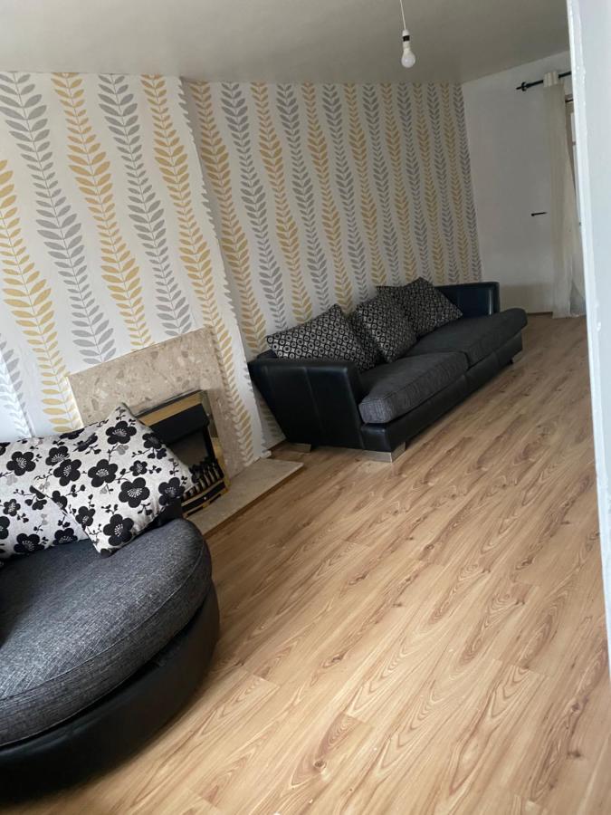 La Mansion Bed and Breakfast Wednesbury Exteriör bild